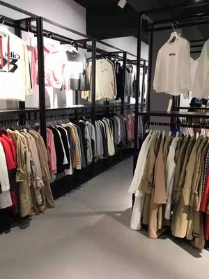 35000件品牌服裝低至5元！大興大型倉庫特賣引爆服裝批發(fā)熱潮